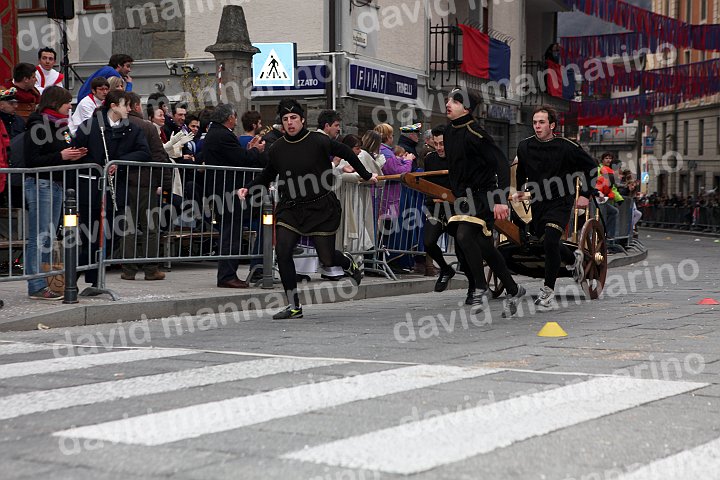 Gara delle Bighe 2011-7874.jpg
